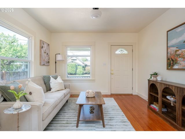 4930 Se 75TH Ave, Portland, OR 97206