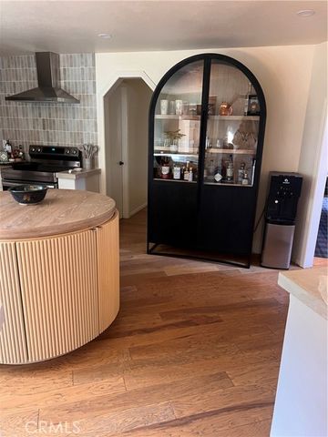 951 Osprey, Lake Arrowhead, CA 92352