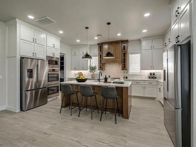 6305 NW 153rd Street, Edmond, OK 73013