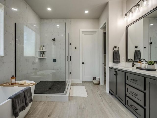 6305 NW 153rd Street, Edmond, OK 73013