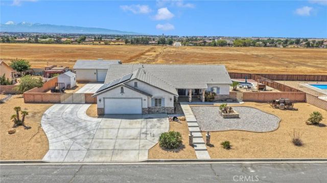 13330 Paraiso Road, Apple Valley, CA 92308