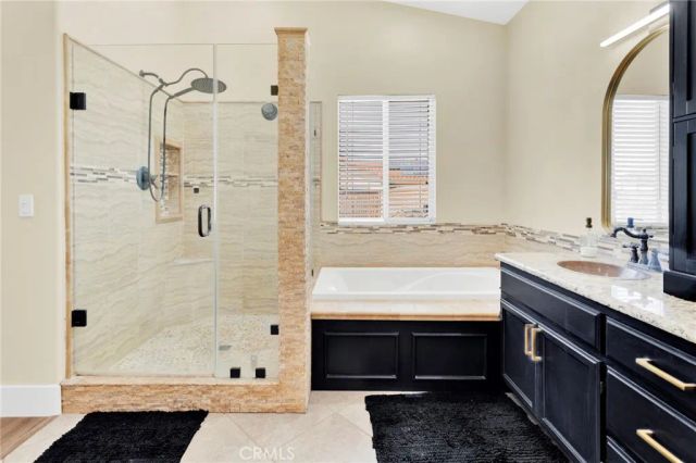 13330 Paraiso Road, Apple Valley, CA 92308