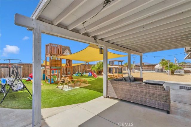 13330 Paraiso Road, Apple Valley, CA 92308