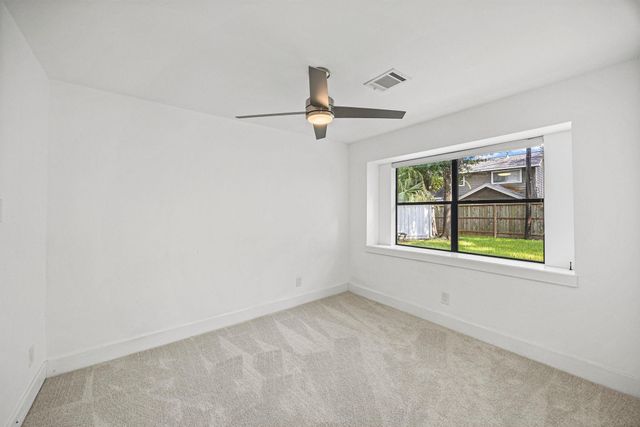12523 Honeywood Trail, Houston, TX 77077