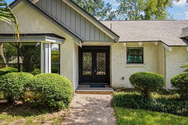 12523 Honeywood Trail, Houston, TX 77077