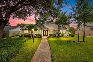 12523 Honeywood Trail, Houston, TX 77077