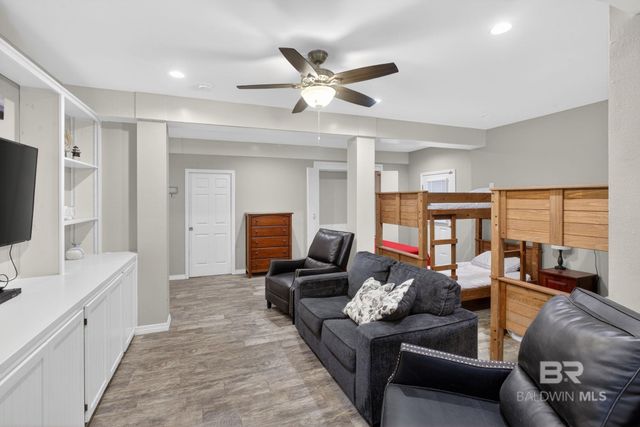 6552 Palmetto Drive, Gulf Shores, AL 36542