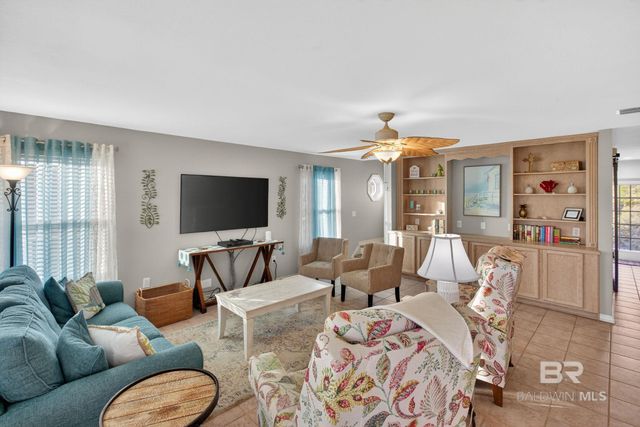 6552 Palmetto Drive, Gulf Shores, AL 36542