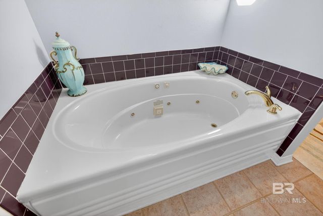 6552 Palmetto Drive, Gulf Shores, AL 36542