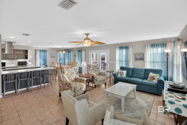 6552 Palmetto Drive, Gulf Shores, AL 36542