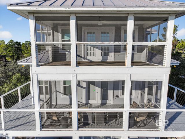 6552 Palmetto Drive, Gulf Shores, AL 36542