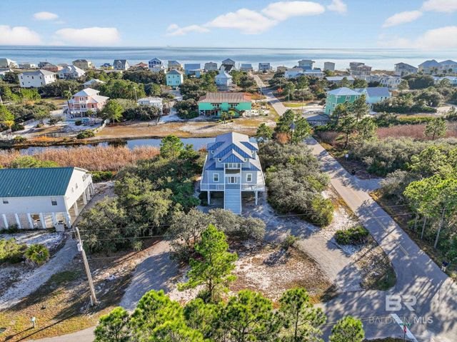 6552 Palmetto Drive, Gulf Shores, AL 36542