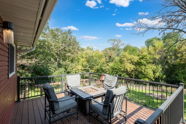 1715 35th Street NE, Rochester, MN 55906