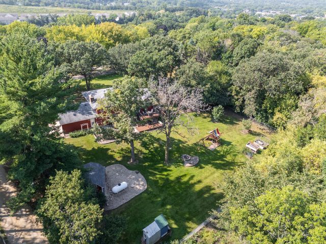 1715 35th Street NE, Rochester, MN 55906