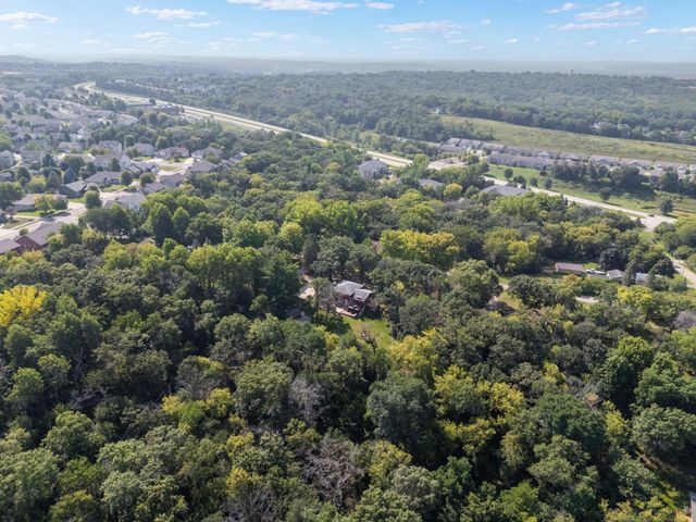 1715 35th Street NE, Rochester, MN 55906