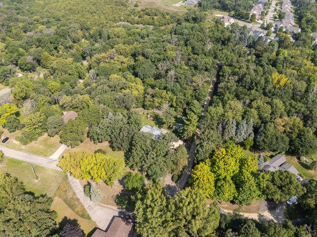 1715 35th Street NE, Rochester, MN 55906