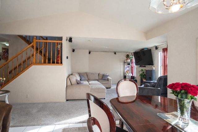 913 Jayhawk Way, Modesto, CA 95358