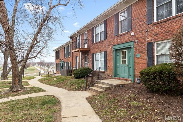 444 Chapel Ridge Drive F, Hazelwood, MO 63042