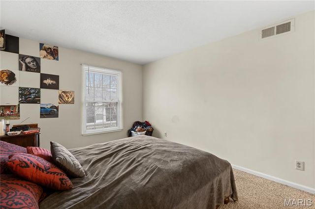 444 Chapel Ridge Drive F, Hazelwood, MO 63042