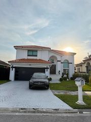 854 NW 132nd Court, Miami, FL 33182