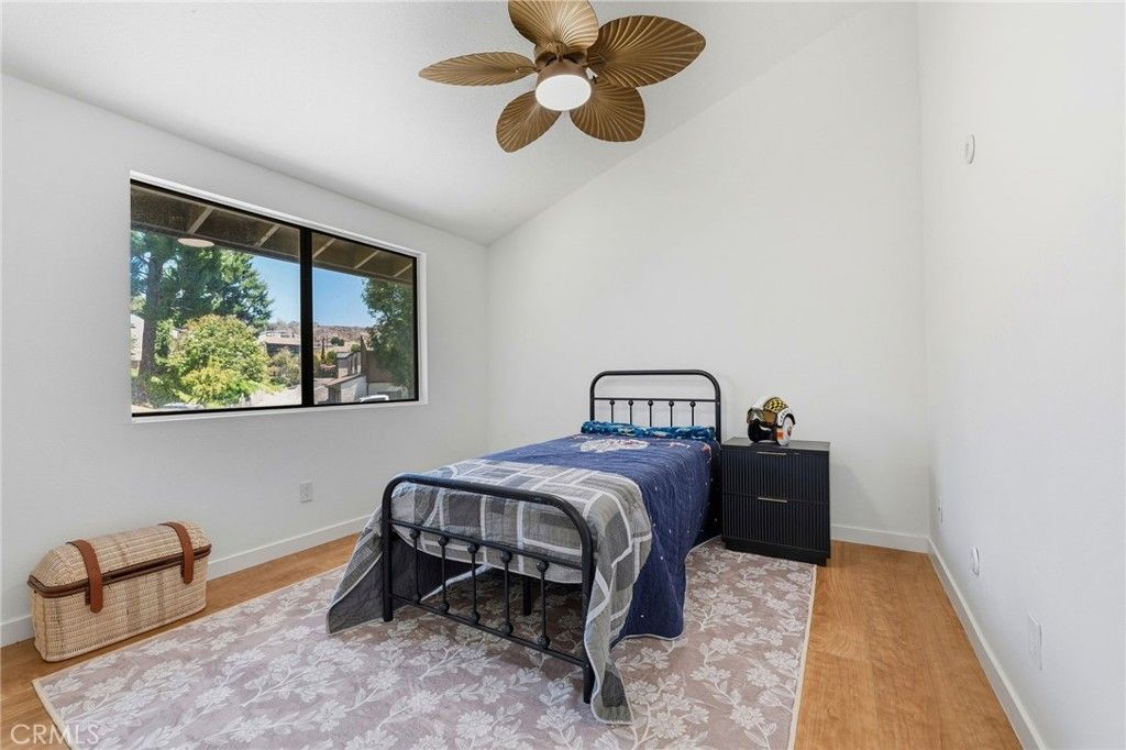 Image 16 of property listing at 18223 Soledad Canyon Road 49, Canyon Country, CA 91387