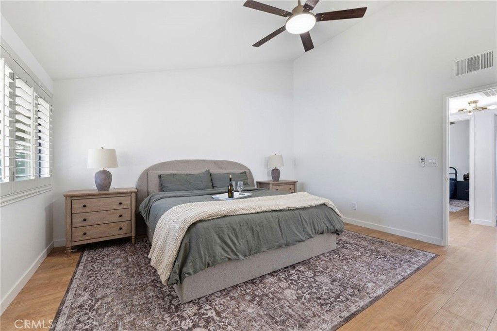 Image 18 of property listing at 18223 Soledad Canyon Road 49, Canyon Country, CA 91387
