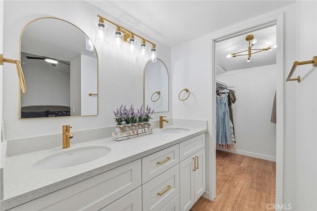 Image 22 of property listing at 18223 Soledad Canyon Road 49, Canyon Country, CA 91387