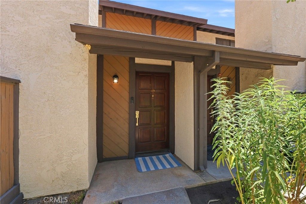 Image 3 of property listing at 18223 Soledad Canyon Road 49, Canyon Country, CA 91387