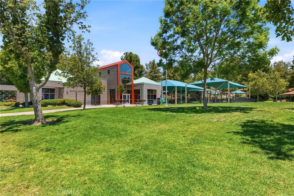 Image 30 of property listing at 18223 Soledad Canyon Road 49, Canyon Country, CA 91387