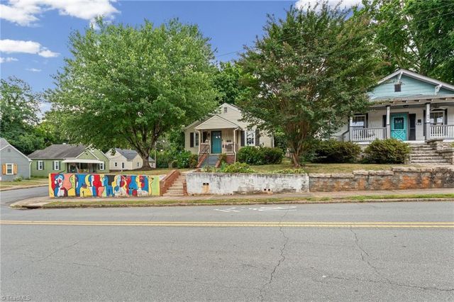 800 W Academy Street, Winston-salem, NC 27101