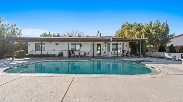 16885 Lambert Lane, Victorville, CA 92395