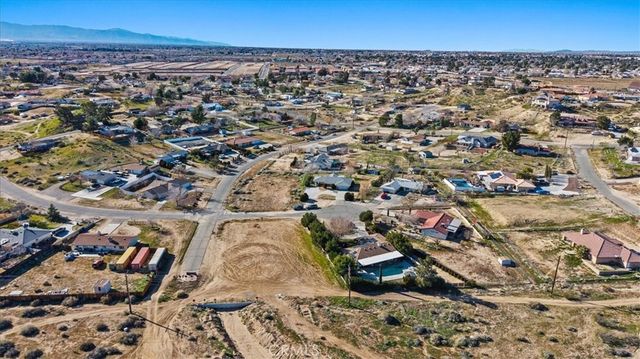 16885 Lambert Lane, Victorville, CA 92395