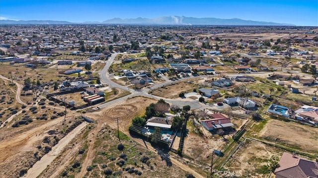 16885 Lambert Lane, Victorville, CA 92395