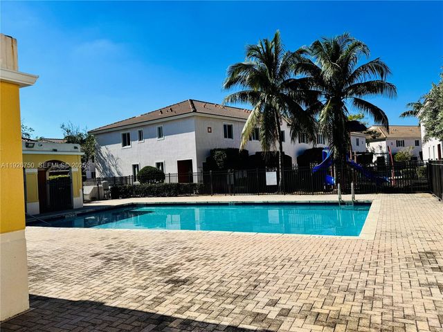 17339 NW 7th Ave 505, Miami Gardens, FL 33169