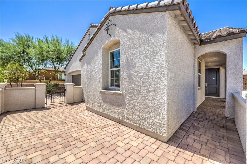 605 Cadence Vista Drive, Henderson, NV 89011 — photo 4