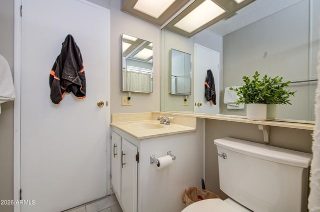 2305 N DEMARET Drive, Mesa, AZ 85215