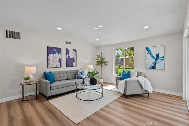 44938 Lorimer, Lancaster, CA 93534