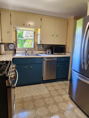 7-9 Mill Hill Road, Madbury, NH 03823
