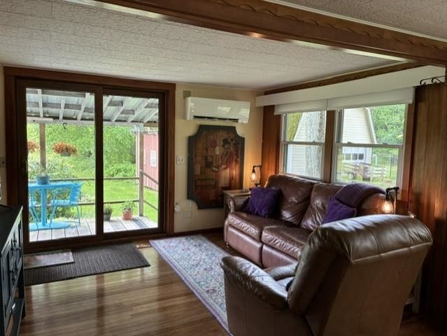 7-9 Mill Hill Road, Madbury, NH 03823