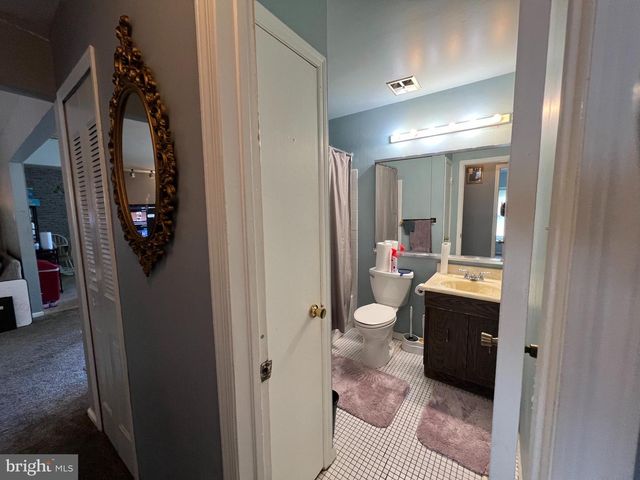 56 ABERDALE LN, Sicklerville, NJ 08081
