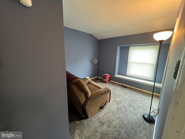 56 ABERDALE LN, Sicklerville, NJ 08081