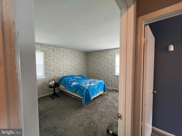 56 ABERDALE LN, Sicklerville, NJ 08081