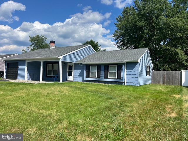 56 ABERDALE LN, Sicklerville, NJ 08081
