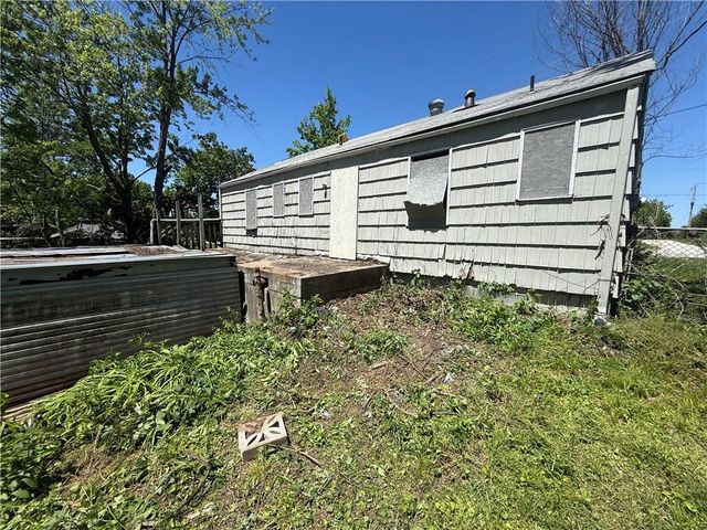8535 Georgia Avenue, Kansas City, KS 66109