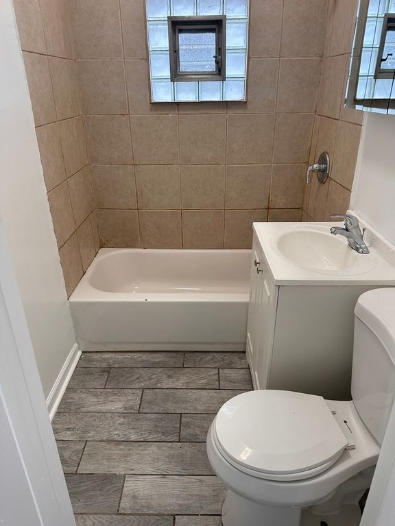 4942 S RACINE Avenue, Chicago, IL 60609 — photo 4