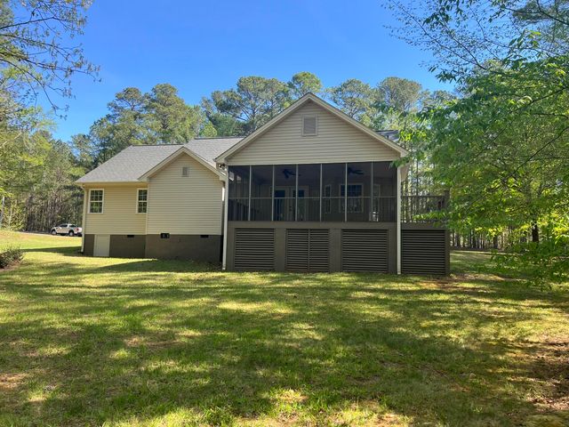115 Charlotte Drive, Mc Cormick, SC 29835