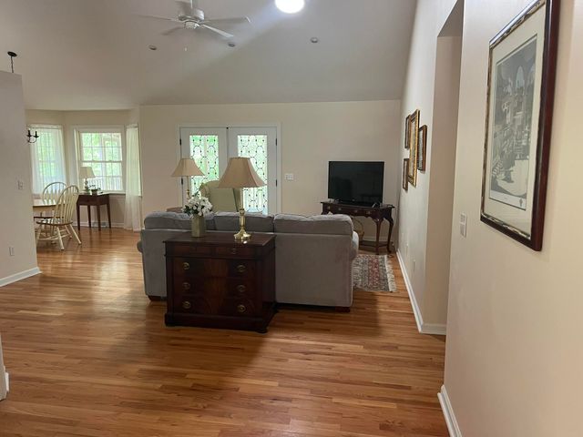 115 Charlotte Drive, Mc Cormick, SC 29835