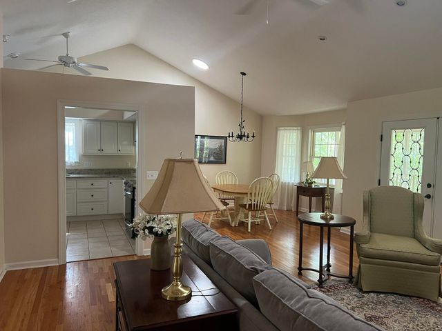 115 Charlotte Drive, Mc Cormick, SC 29835