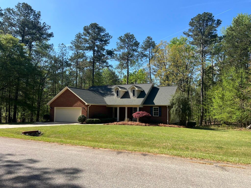 115 Charlotte Drive, Mc Cormick, SC 29835