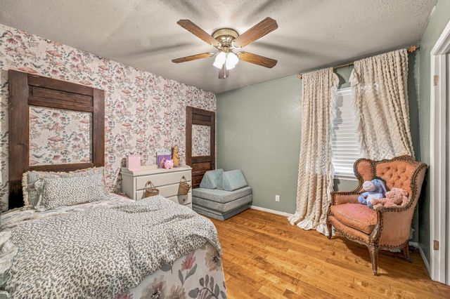 525 Vine Street, Weatherford, TX 76086